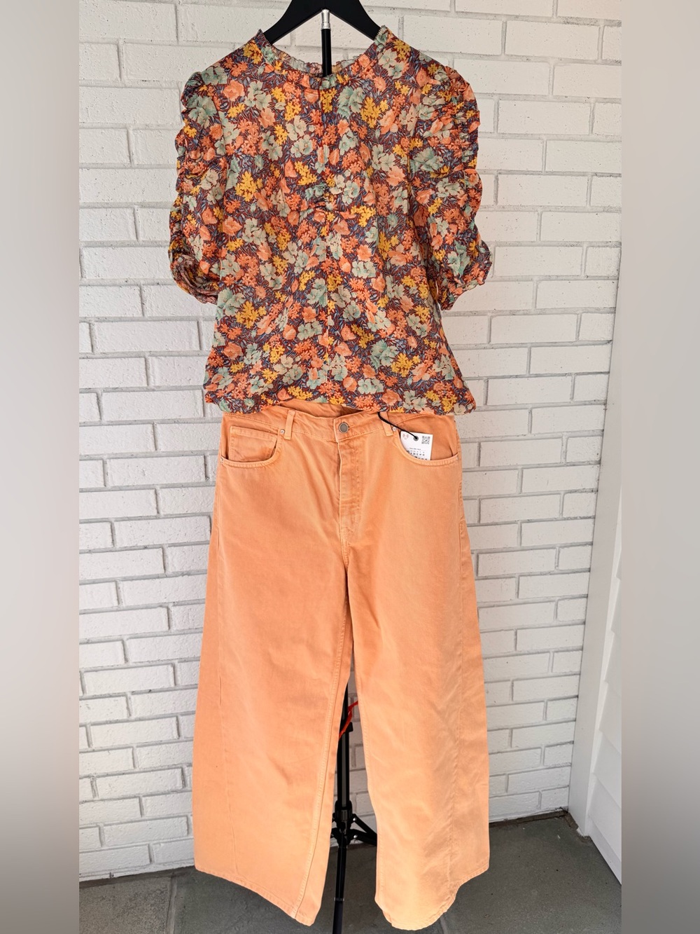 Veronica Beard Floral Puff-Sleeve Blouse in Peach, Yellow & Mint